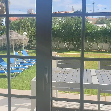 Summertime - Private Jacuzzi And Bikes, 800m Casa de Férias Albufeira