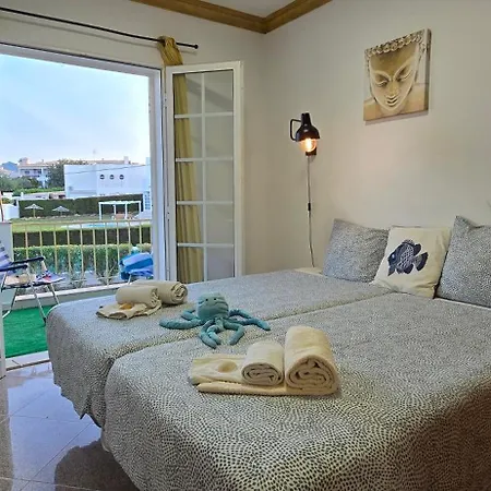 Summertime - Private Jacuzzi&bikes, 800m *