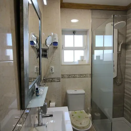 Summertime - Private Jacuzzi And Bikes, 800m Casa de Férias Albufeira