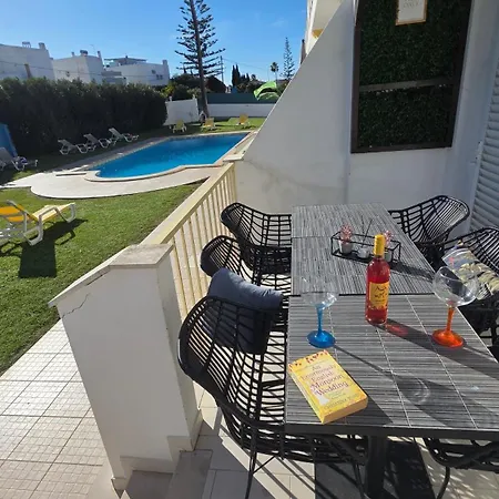 Summertime - Private Jacuzzi And Bikes, 800m *