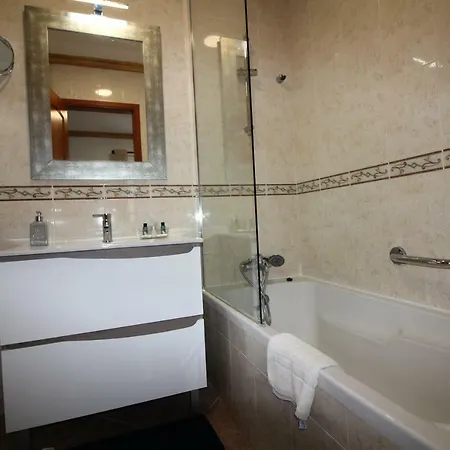 Summertime - Private Jacuzzi And Bikes, 800m Holiday home Albufeira