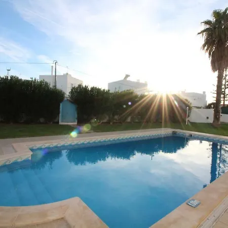 Summertime - Private Jacuzzi And Bikes, 800m Holiday home Albufeira