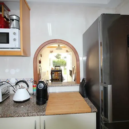 Summertime - Private Jacuzzi And Bikes, 800m *