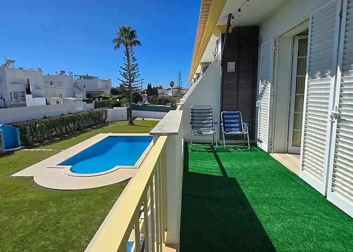 Summertime - Private Jacuzzi&bikes, 800m *