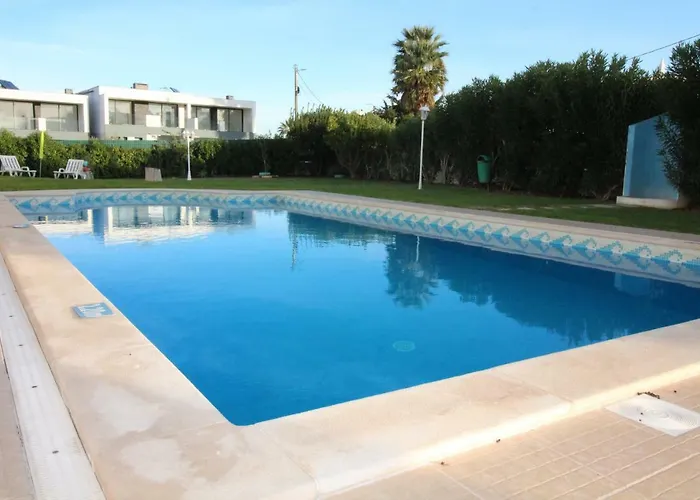 Summertime - Private Jacuzzi And Bikes, 800m *
